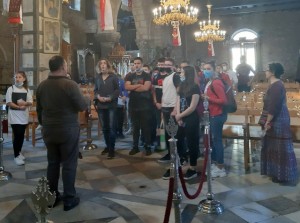 Μαθητές από τον Πειραιά ξεναγήθηκαν στην Αγία Παρασκευή και στο ιστορικό κέντρο της Χαλκίδας