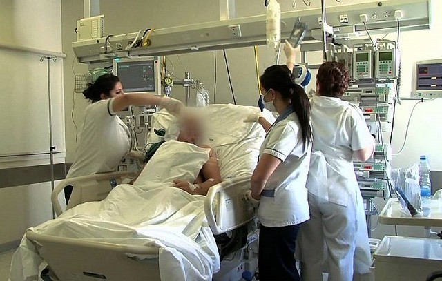 ΚΟΡΩΝΟΪΟΣ -ΕΝΗΜΕΡΩΣΗ: Σταθερά πάνω από 3000 τα ημερήσια κρούσματα- 38 νέοι θάνατοι
