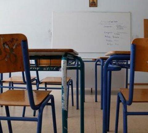 Πιθανό το άνοιγμα όλων των σχολείων στις 8 Ιανουαρίου