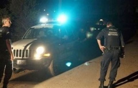 ΒΑΣΙΛΙΚΟ ΧΑΛΚΙΔΑΣ: Γάζωσαν με όπλο αυτοκίνητο αστυνομικού!