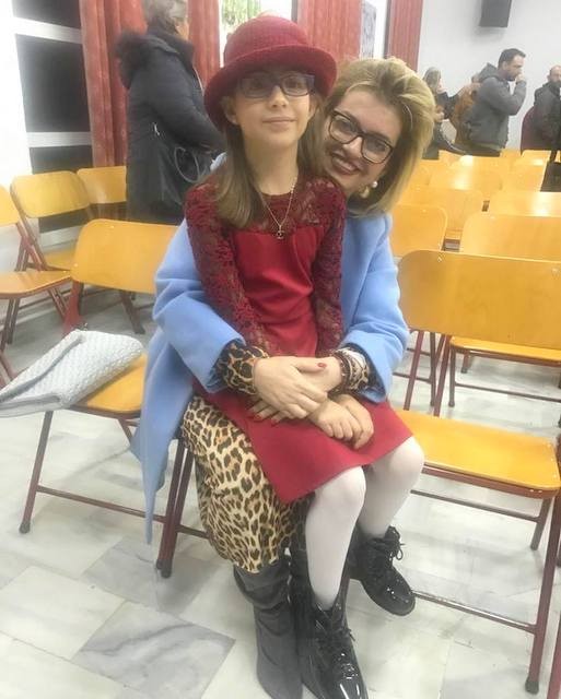 Η μικρή Δήμαρχος των Ωρεών με την πραγματική Δήμαρχο