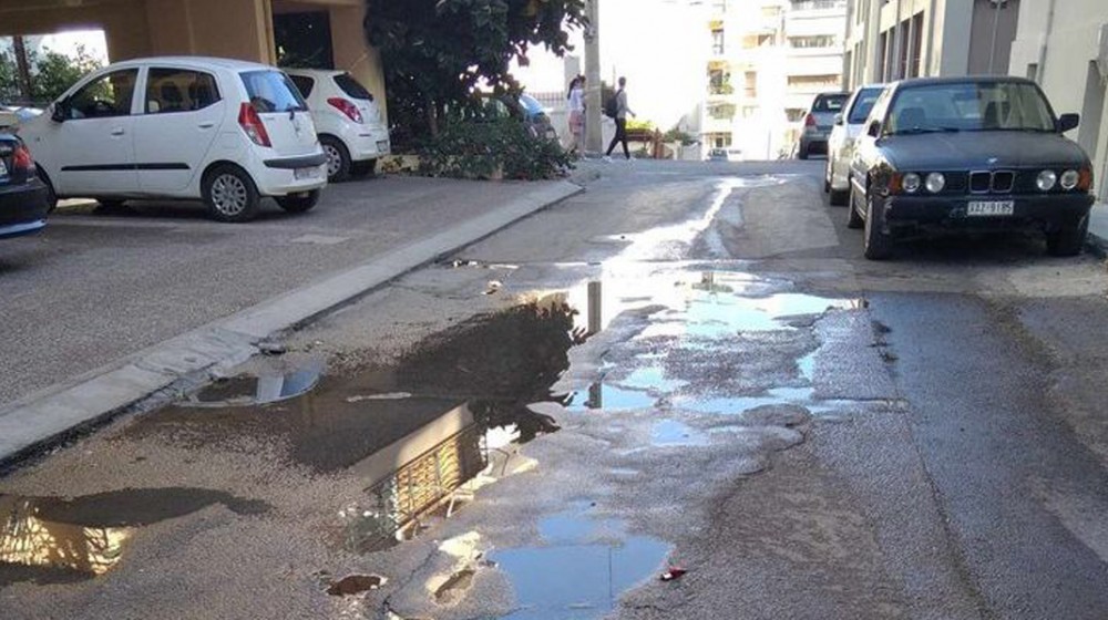 ΧΑΛΚΙΔΑ: Γεμάτη ...λιμνούλες η οδός Ψαρρών