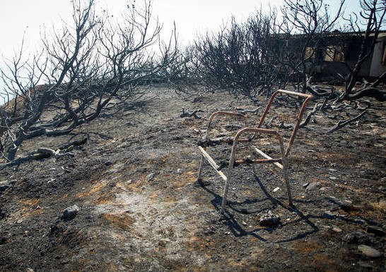ΜΑΤΙ: Τους 100 έφτασαν οι νεκροί της τραγωδίας - Υπέκυψε 73χρονος εγκαυματίας