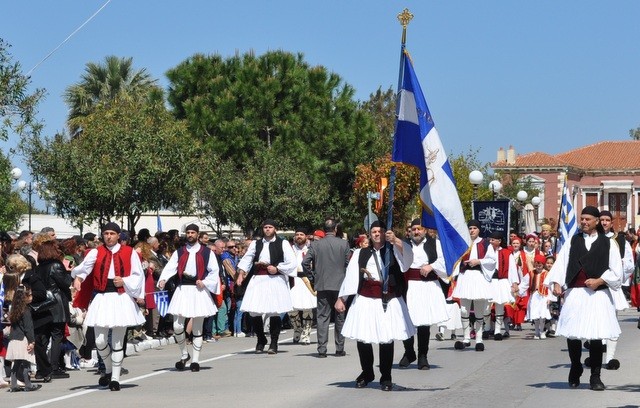 Οι Πελοποννήσιοι τη Εύβοιας συμμετείχαν στις εκδηλώσεις για την εθνική επέτειο