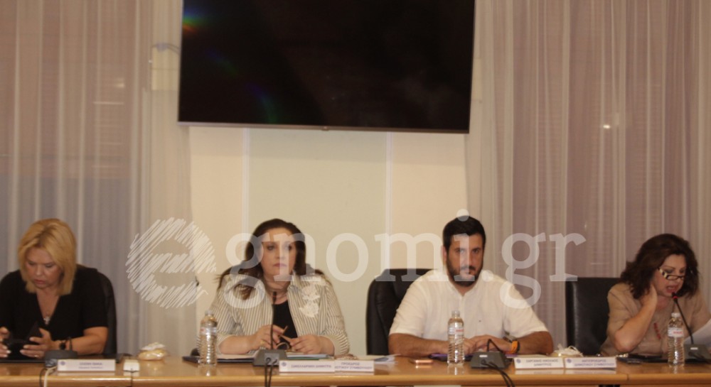 Διπλή συνεδρίαση του Δημοτικού Συμβουλίου Χαλκίδας με αντιπαράθεση