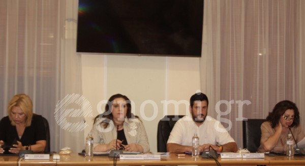 Διπλή συνεδρίαση του Δημοτικού Συμβουλίου Χαλκίδας με αντιπαράθεση