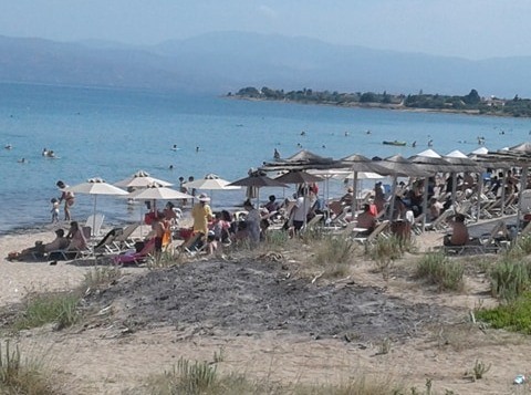 ΧΑΛΚΙΔΑ: Στα ύψη το θερμόμετρο, στις παραλίες από νωρίς ο κόσμος