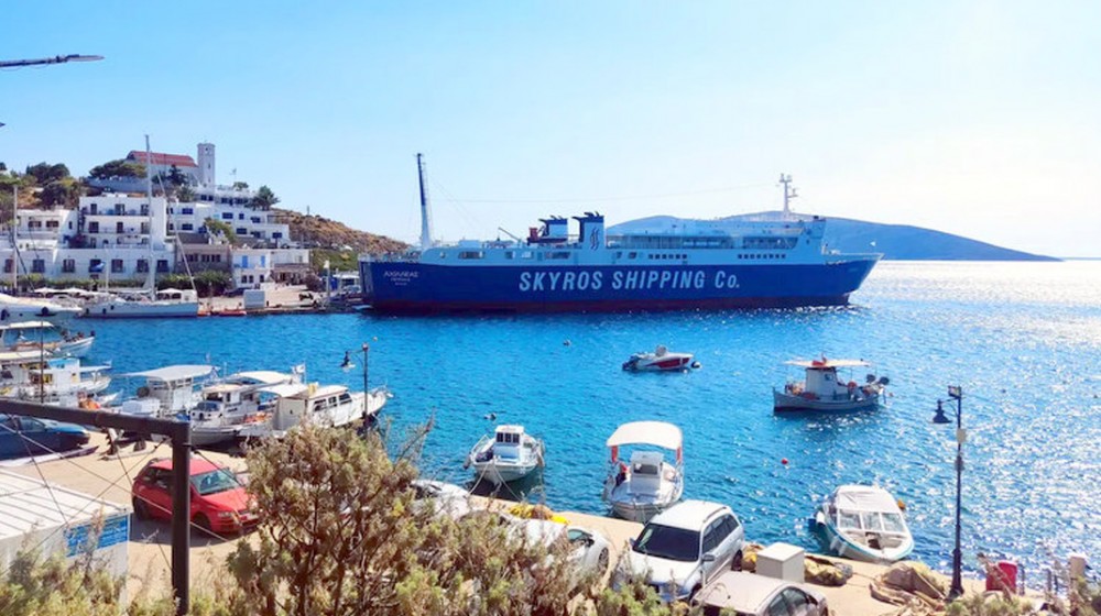 Επείγουσα διακομιδή 70χρονου από την Σκύρο στην Κύμη