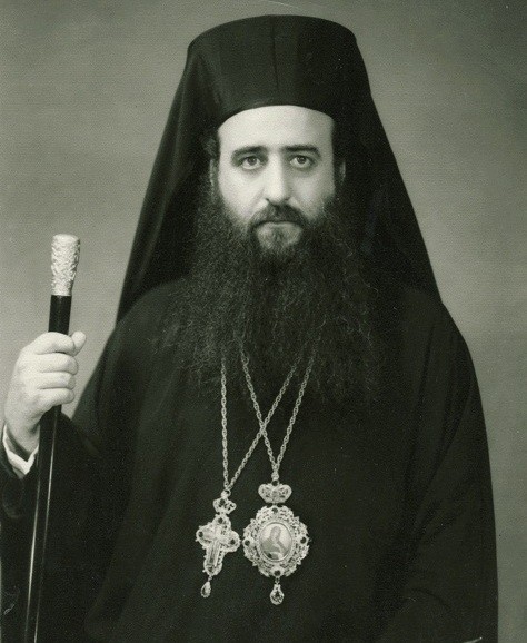ΝΙΚΟΛΑΟΣ ΣΕΛΕΝΤΗΣ: Ο Επίσκοπος που σκλάβωσε τις καρδιές μας