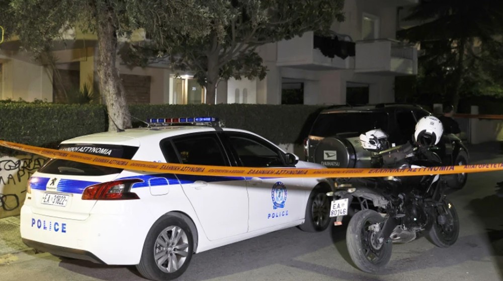 Γνωστή γιατρός η 53χρονη που πυροβολήθηκε από τον σύζυγό της πριν ο ίδιος αυτοκτονήσει