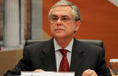 Σοβαρά τραυματίας από έκρηξη ο Λουκάς Παπαδήμος