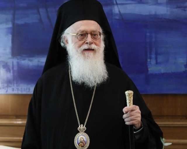 Ο Αρχιεπίσκοπος Αναστάσιος βρέθηκε θετικός στον κορωνοϊό