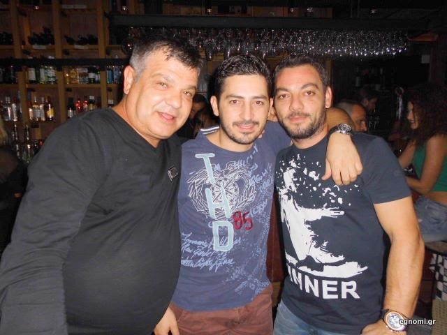 Στις Μαλδίβες για μια γυναίκα
