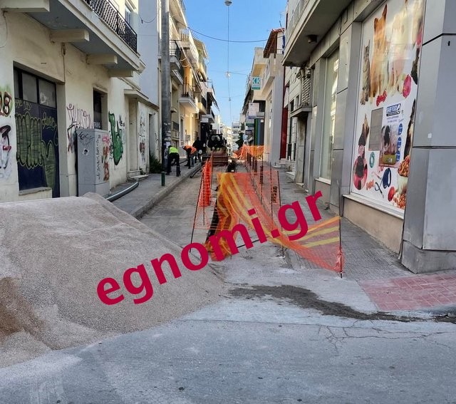 ΧΑΛΚΙΔΑ: Παραμένει κλειστή η οδός Βαρατάση για τις εργασίες φυσικού αερίου