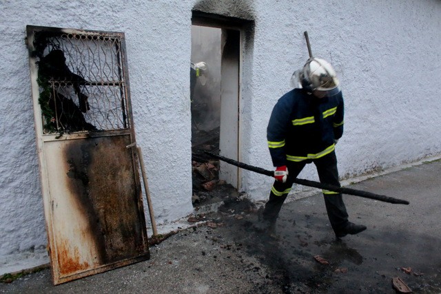 Δύο αδέρφια κάηκαν ζωντανά μέσα στο σπίτι τους