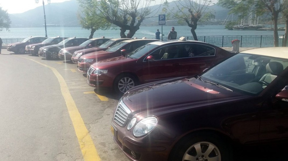 ΧΑΛΚΙΔΑ: Σε 48ωρη απεργία οι ταξιτζήδες για το νέο νομοσχέδιο του υπουργείου μεταφορών