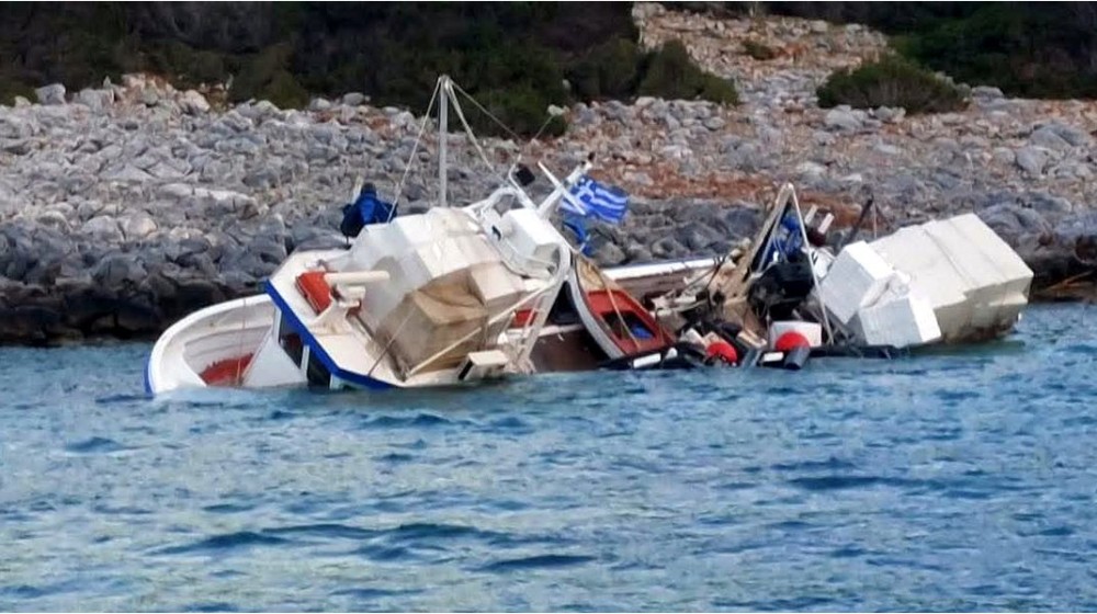 ΣΤΥΡΑ ΕΥΒΟΙΑΣ: Κύμα συμπαράστασης στους ιδιοκτήτες του αλιευτικού που βούλιαξε