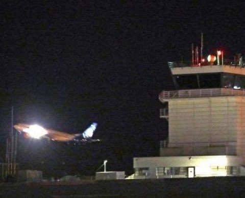 Υπάλληλος έκλεψε αεροσκάφος, το απογείωσε χωρίς άδεια και συνετρίβη λίγη ώρα αργότερα
