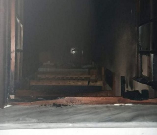 Έβαλαν φωτιά σε ξενοδοχείο που θα φιλοξενούσε πρόσφυγες