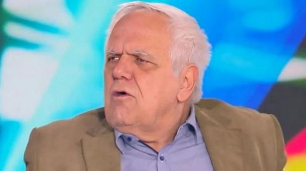 Καταγγελία του Πάσχου Μανδραβέλη: Μίλησα για τον ...Φραπέ και μου είπαν ότι θα έχω την τύχη του Καραϊβάζ!