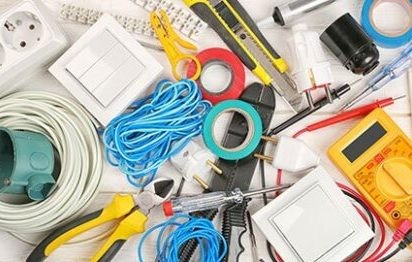 Ανάγκη για ηλεκτρολογικό υλικό στις πυρόπληκτες περιοχές της Βόρειας Εύβοιας