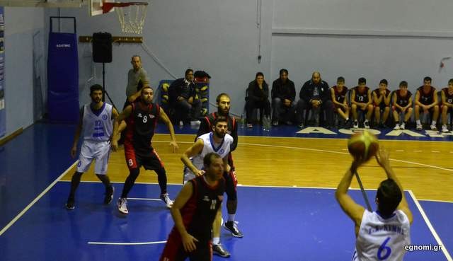 Κύμη εναντίον Κύμης
