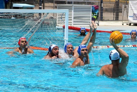 ΟΦΗ-ΝΟΧ 13-8: Μπήκε στα πλέι οφ με το ...αριστερό