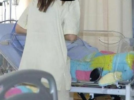 ΚΟΡΩΝΟΪΟΣ: Στην εντατική 9χρονος