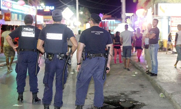Αγρια συμπλοκή και κυνηγητό μεταξύ τσιγγάνων στη Χαλκίδα