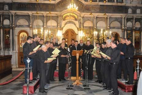 Εντυπωσίασε ο Χορός Ψαλτών στη συναυλία εντός της Αγίας Παρασκευής