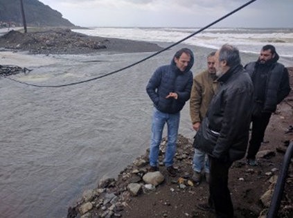 ΚΚΕ: Επιτακτική ανάγκη να παρθούν άμεσα μέτρα για τους πληγέντες από τις πλημμύρες