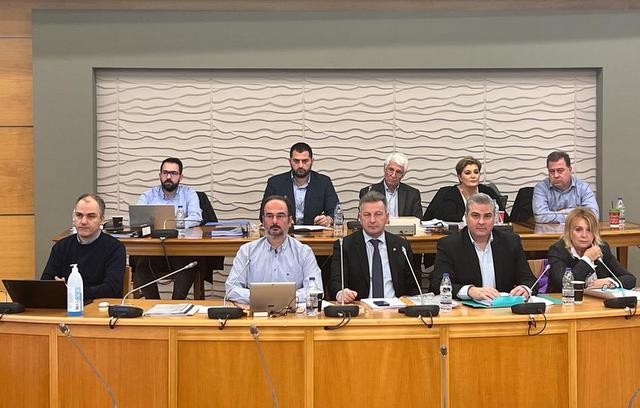 Συνεδριάζει με 33 θέματα το Περιφερειακό Συμβούλιο Στερεάς Ελλάδας - Τα 9 θέματα αφορούν στην Εύβοια