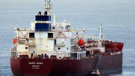 Ενοπλη επίθεση σε ελληνικό τάνκερ στο Καμερούν