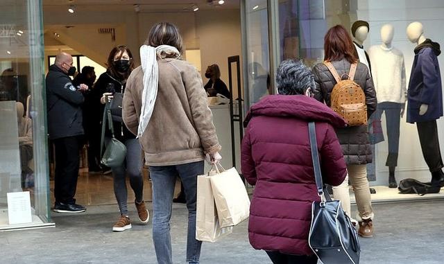 Ψώνια στα μαγαζιά με ...χρονόμετρο εξετάζει η κυβέρνηση