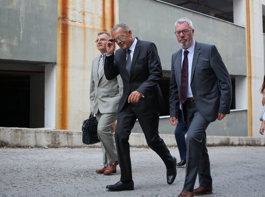ΕΚΠΛΗΞΗ: Καλέ, πως αδυνάτισε έτσι ο Πάνος Καμμένος;