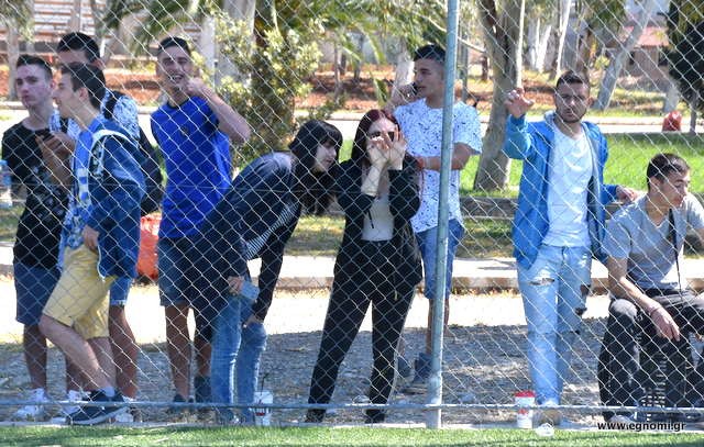 ΤΕΛΙΚΟΣ ΠΟΔΟΣΦΑΙΡΟΥ ΛΥΚΕΙΩΝ: Τα κλικ από τη μάχη του ΕΠΑΛ Αλιβερίου με το 2ο ΓΕΛ Αλιβερίου