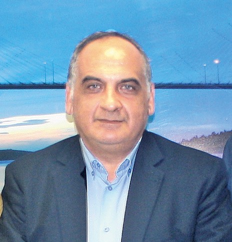 ΣΙΜΟΣ ΚΕΔΙΚΟΓΛΟΥ: Ανανέωσε τους συνεργάτες της ομάδας του και επανέφερε τον Παπανικολάου