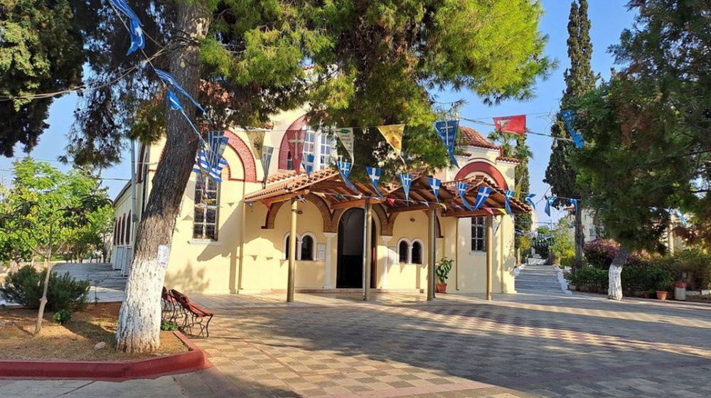 ΧΑΛΚΙΔΑ: Εσπερινός και αρτοκλασία για την γιορτή του Αγίου Αρτεμίου στο ναό του Αγίου Ιωάννη