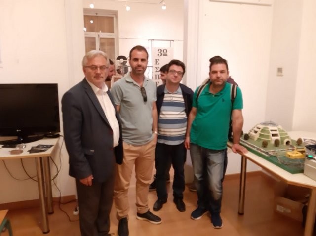 Ο Γιώργος Ακριώτης σε έκθεση μαθητών των ΕΠΑΛ Χαλκίδας