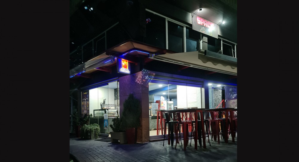 ΕΥΚΑΙΡΙΑ! Επικερδής επιχείρηση fast food πωλείται