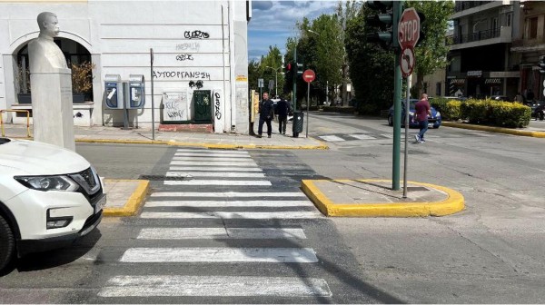 Έξυπνα φανάρια για λιγότερη κίνηση στη Χαλκίδα