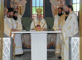 Ο Μητροπολίτης εγκαινίασε δύο ιερούς ναούς στη Χαλκίδα