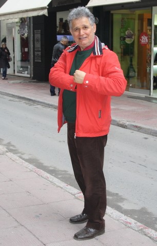 Πήρε σύνταξη και βρήκε την ...υγειά του