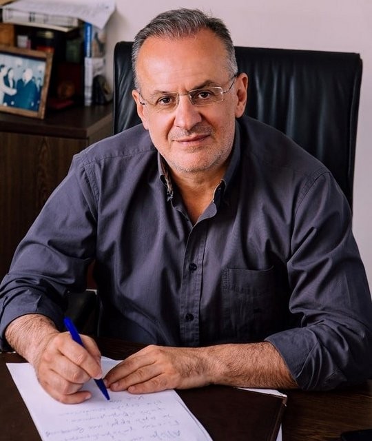 Ο Ζεμπίλης ζητάει αύξηση του ποσού αποζημιώσεων για τα πυρόπληκτα κτίρια - Λόγω ανατιμήσεων στα οικοδομικά υλικά