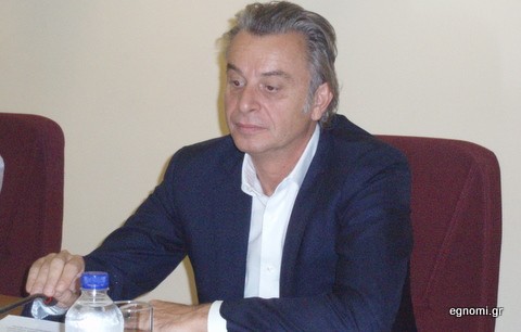 Αποποιείται κάθε ευθύνης ο Περγαντάς για το κλείσιμο της Συνεταιριστικής Τράπεζας Λαμίας