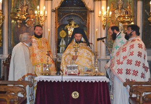 Αρχαιοπρεπής θεία λειτουργία στην Αγία Παρασκευή
