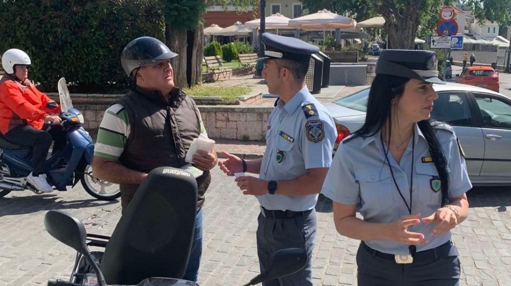 ΕΥΒΟΙΑ: Επιβλήθηκαν 58 πρόστιμα για μη χρήση κράνους από την Αστυνομία
