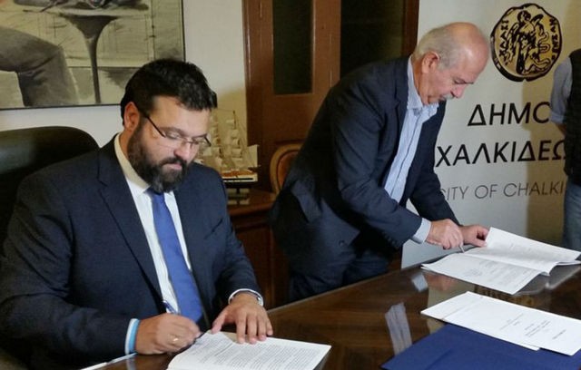 Υπογράφηκε η σύμβαση για το Γήπεδο του Βούρκου στη Χαλκίδα