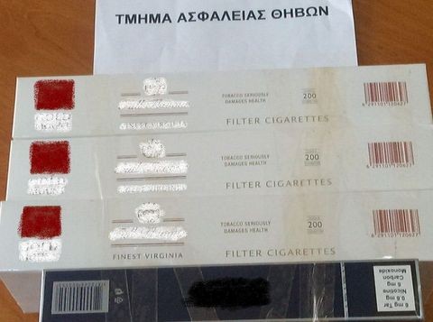 Τον έπιασαν με 45 πακέτα λαθραία τσιγάρα