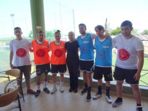 Το ΓΕΛ Δροσιάς και το 6ο Γυμνάσιο Χαλκίδας έπαιξαν μπάλα με παιδιά με νοητική αναπηρία (pics)